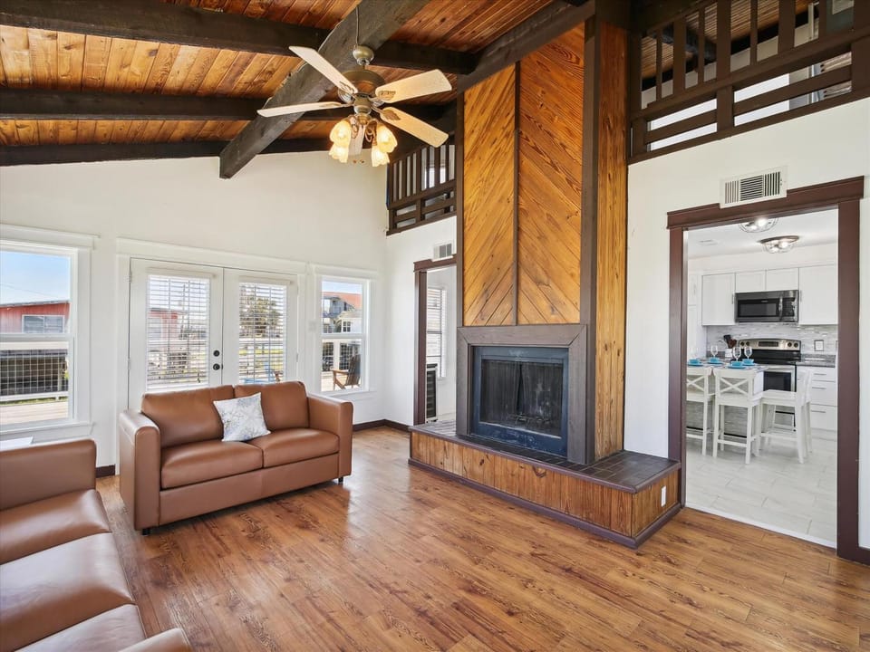 Living room, Seating area, fireplace, furniture