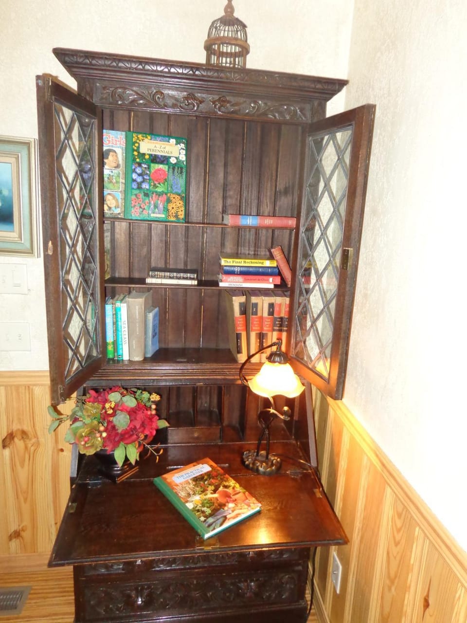 C23, Two bedroom, two bath log-sided, luxury Harbor North cottage with hot tub cottage House in Lake Ouachita