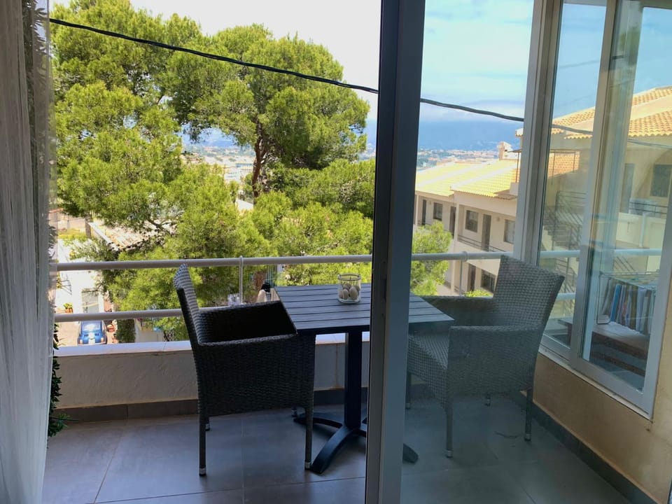 Azul Rentals Albir flat by Lighthouse Apartment in Marina Baixa