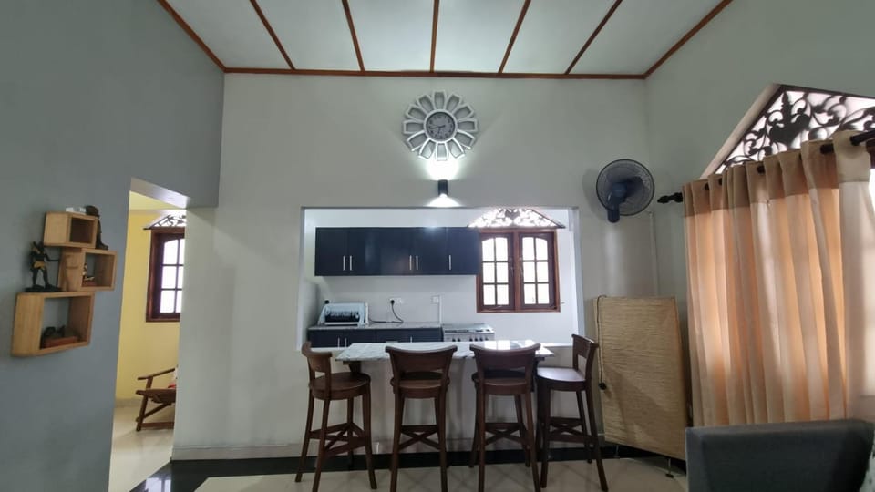Ralph recedency Bed and Breakfast in Negombo