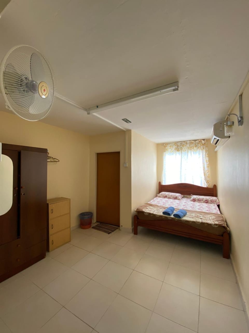 Homestay 3 bilik di Bandar Marang Terengganu 4 minit ke jeti pulau kapas House in Terengganu, Malaysia