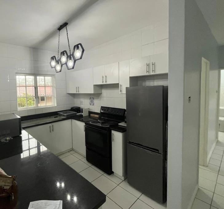 Kitchen or kitchenette, minibar, pet friendly, stove, toaster
