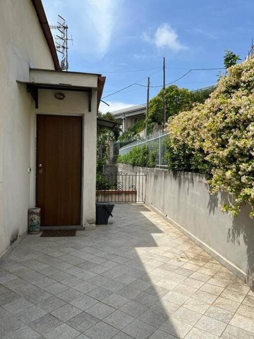 Appartato a 5 minuti dal mare Apartment in Imperia