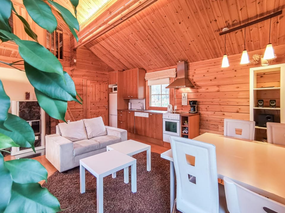 Peaceful log cabin in the country Cabin in Uusimaa