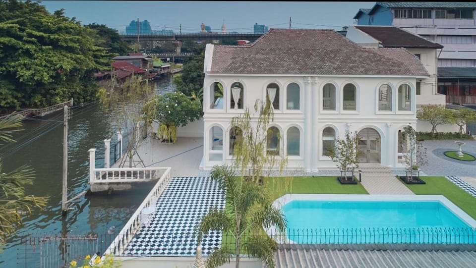 Property building, Garden, Garden view, Pool view, River view, Swimming pool