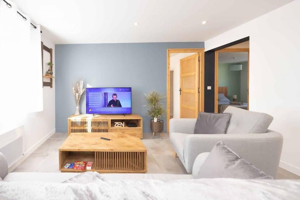 TV and multimedia, Living room