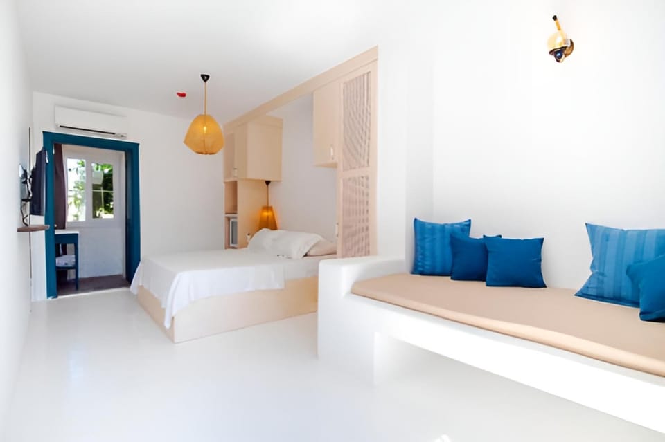 777 Alaçatı Adults only Bed and Breakfast in Alaçatı