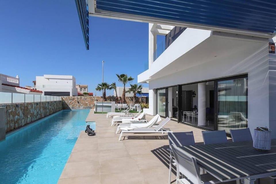 Patio, Pool view, sunbed
