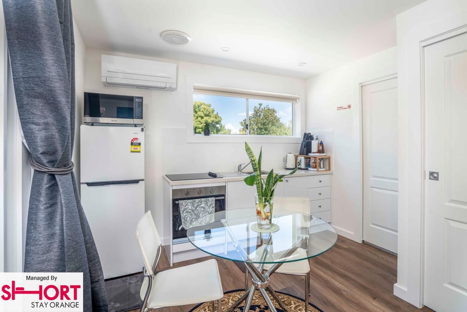 Dining area, oven, stove, kitchen, air conditioner