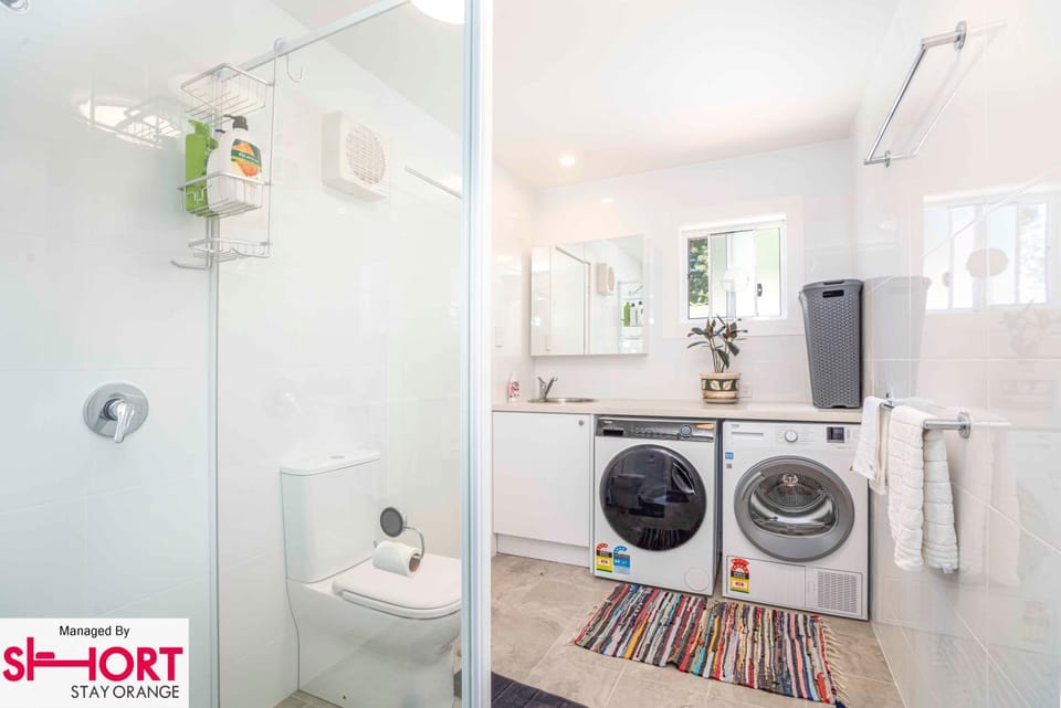 Shower, Toilet, hair dryier, laundry, washing machine, dryer