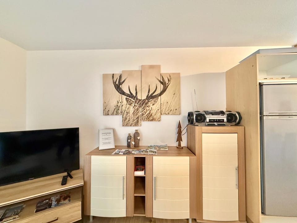 Day, Activities, kitchen