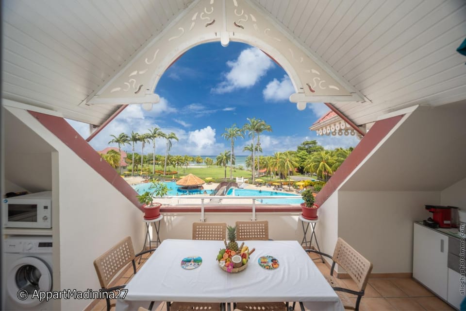 Patio, Kitchen or kitchenette