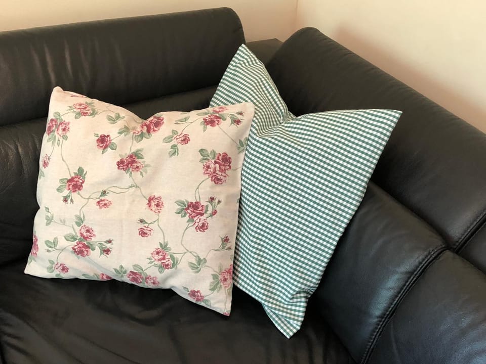 Living room, Decorative detail