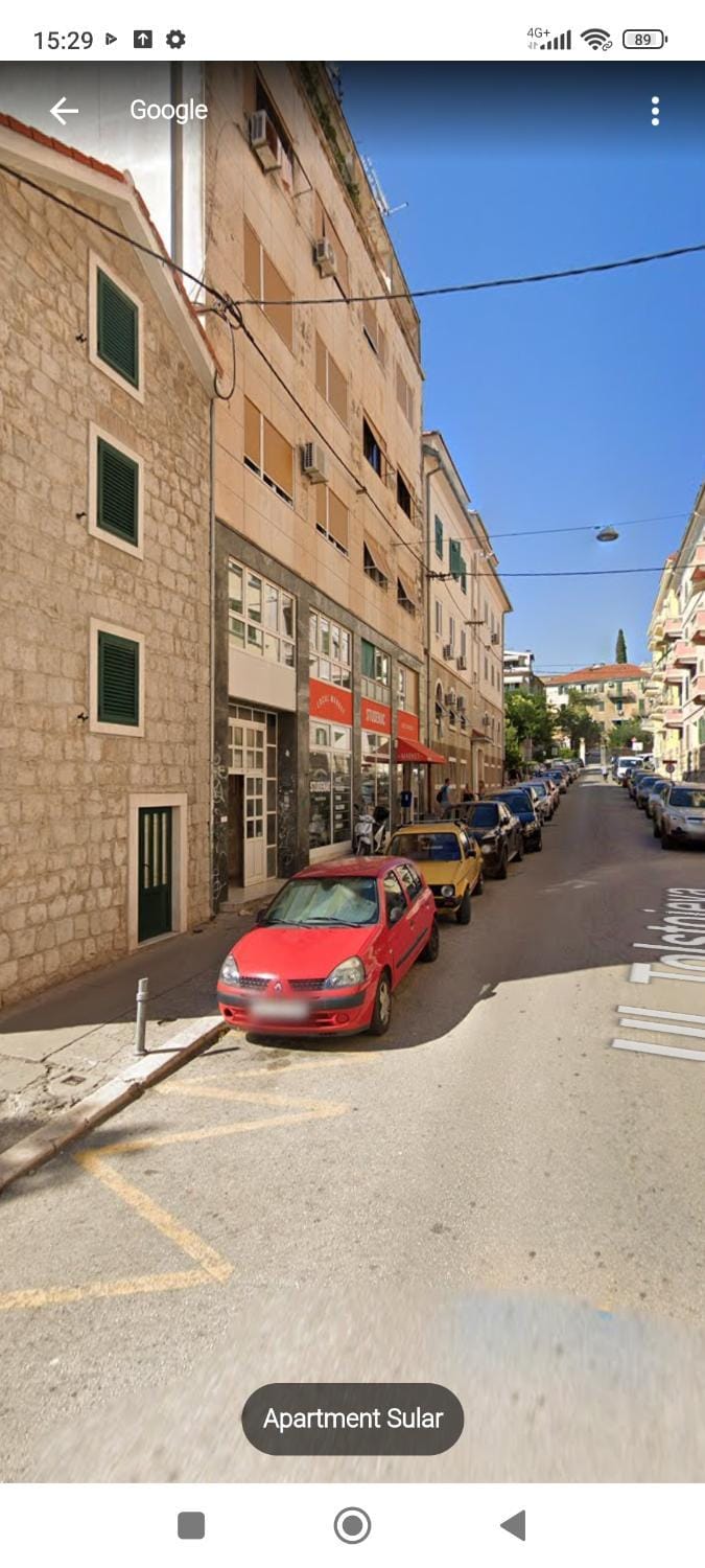Property building, Neighbourhood, City view, Street view, Location, Parking