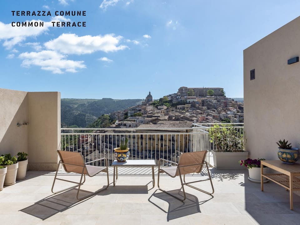 Natural landscape, View (from property/room), Balcony/Terrace, Mountain view