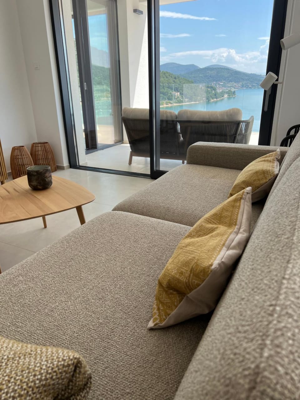 Natural landscape, Living room, Sea view