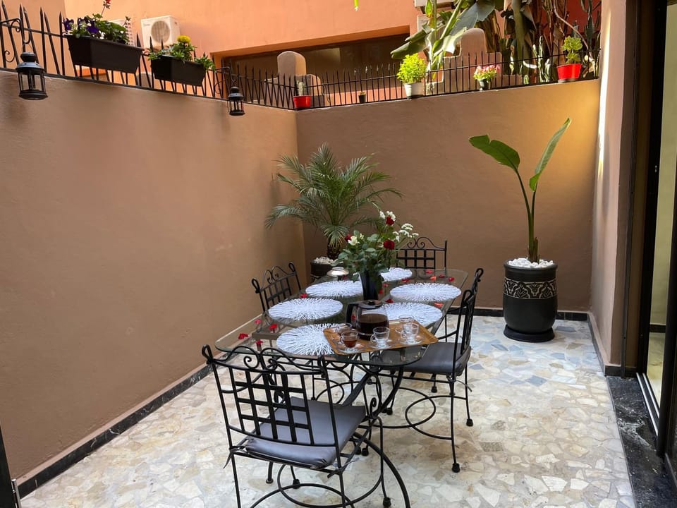 Patio, Balcony/Terrace