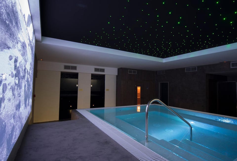 Hot Tub, Spa and wellness centre/facilities