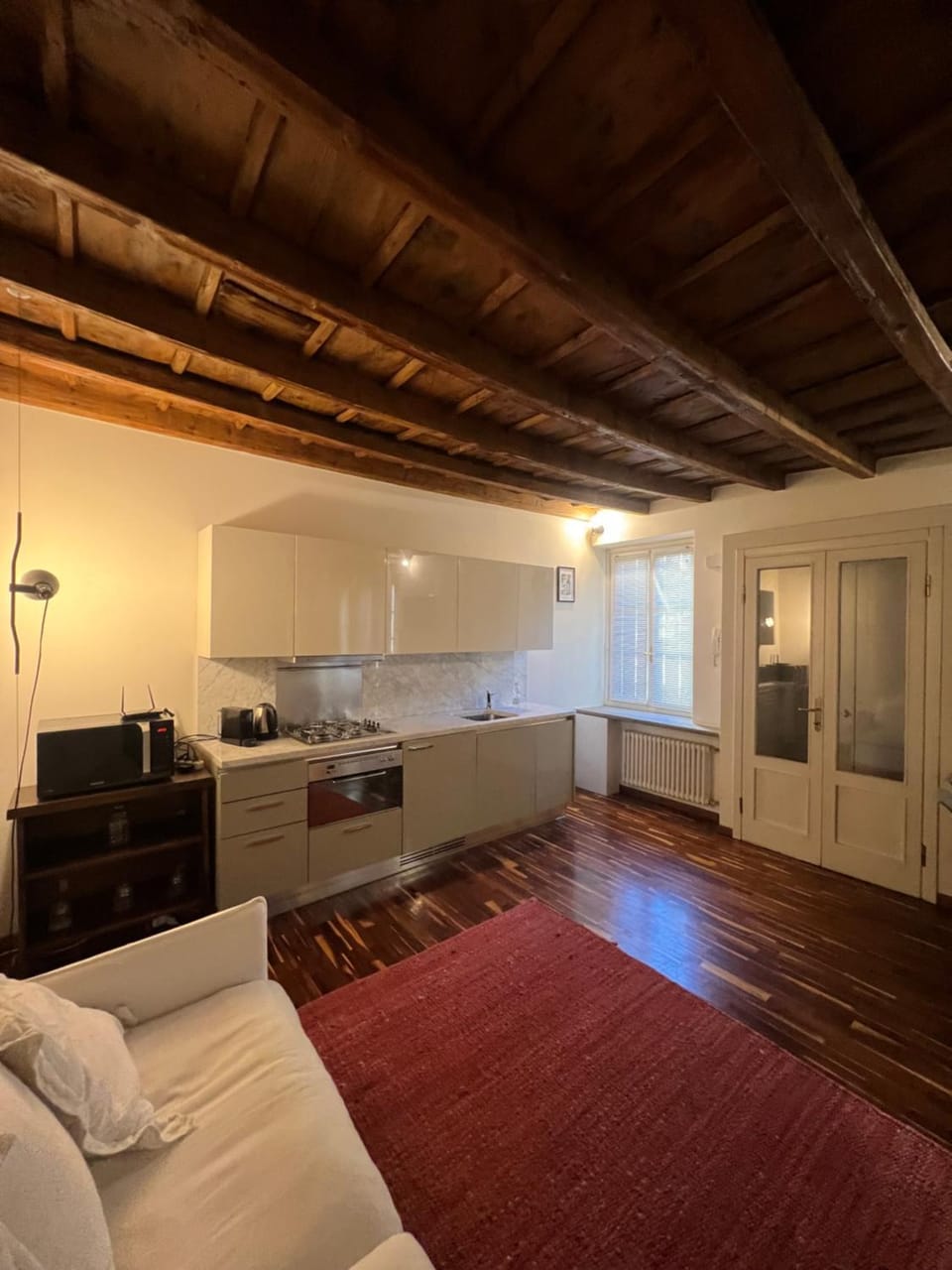 Day, Living room, Seating area