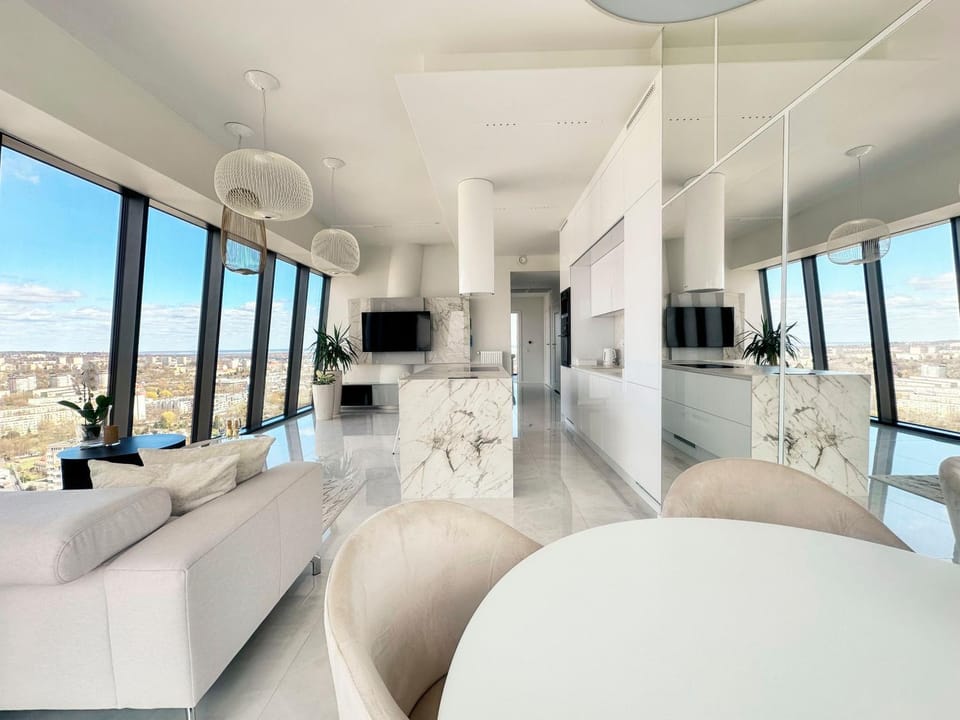 TV and multimedia, Living room, Dining area