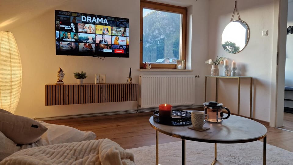 TV and multimedia, Living room