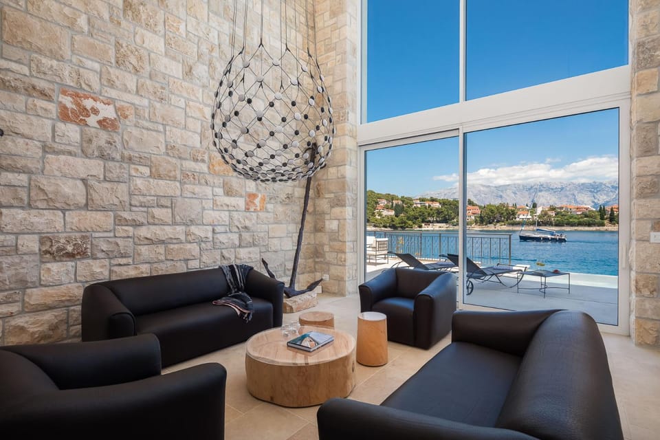 Day, Living room, Seating area, Pool view