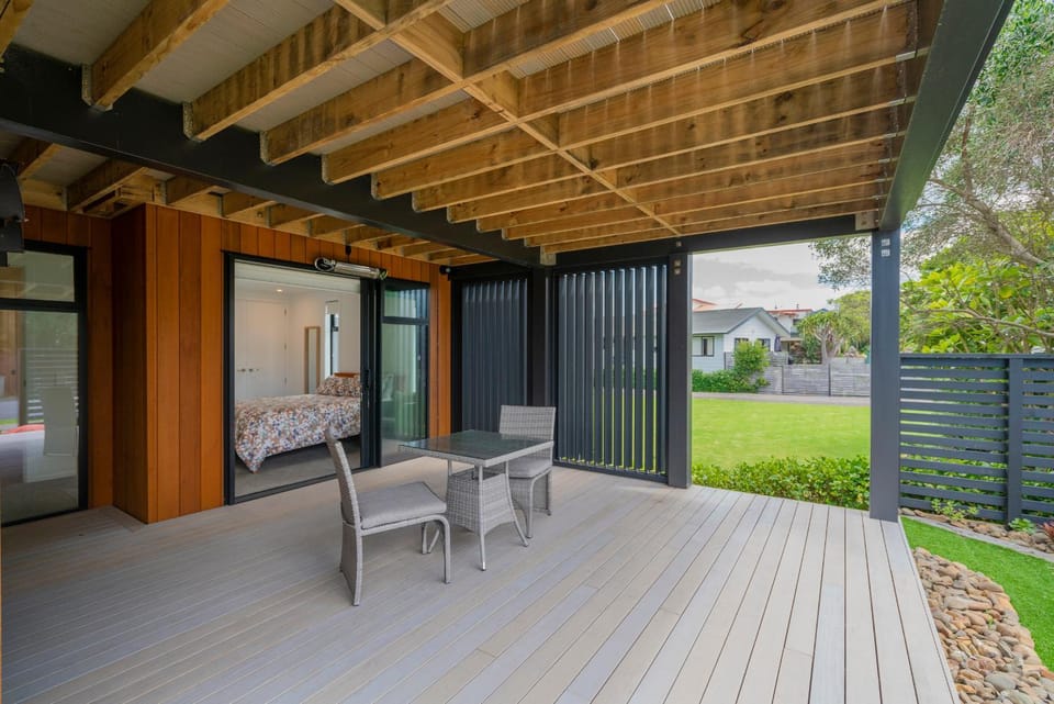 Hosts on the Coast Jewel on Jackman House in Whitianga