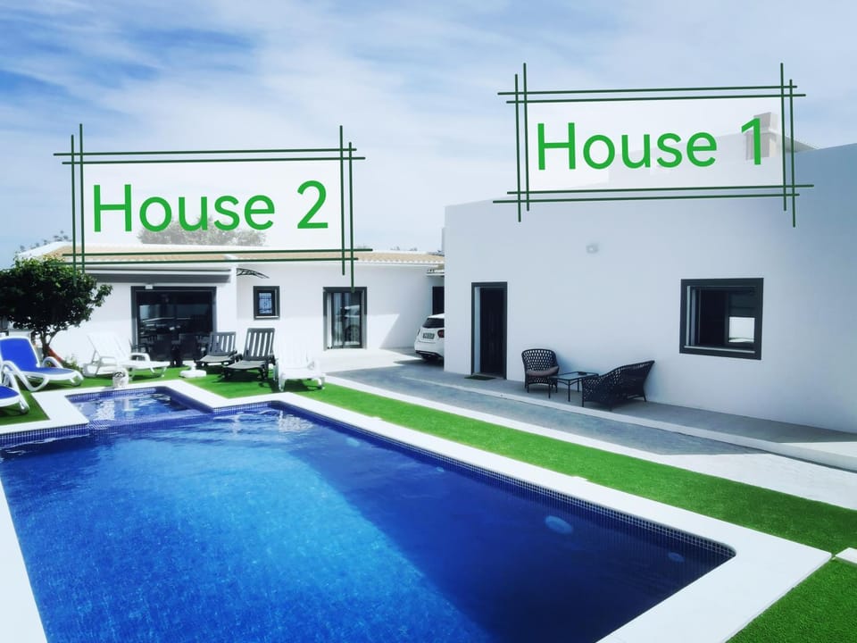 Casas Caiado Two Houses with swimming POOL House in Loulé