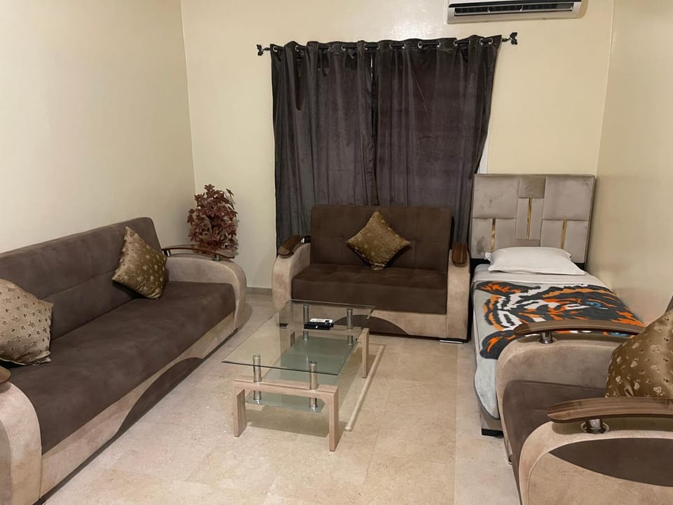 APARTMENTs FAMILYs FAMILLEs للعائلات فقط Apartment in Marrakesh