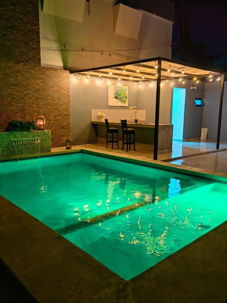 Pool view, Swimming pool