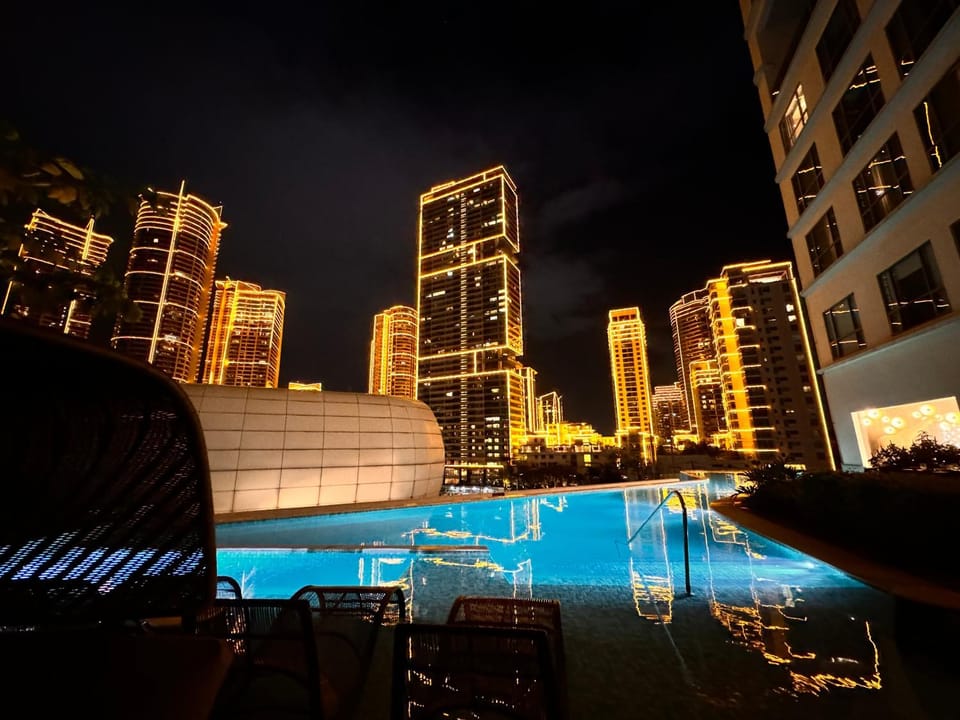 Property building, Night, City view, Pool view, Swimming pool, sunbed