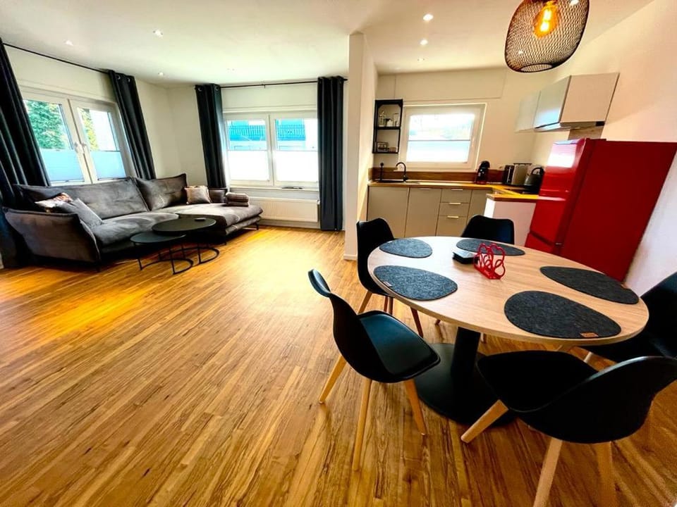 Südschleife Appartements - App. 2 - WLAN - Direkt am Ring Apartment in Vulkaneifel