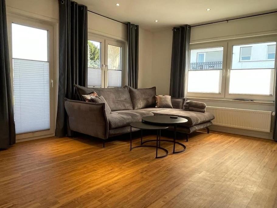 Südschleife Appartements - App. 2 - WLAN - Direkt am Ring Apartment in Vulkaneifel