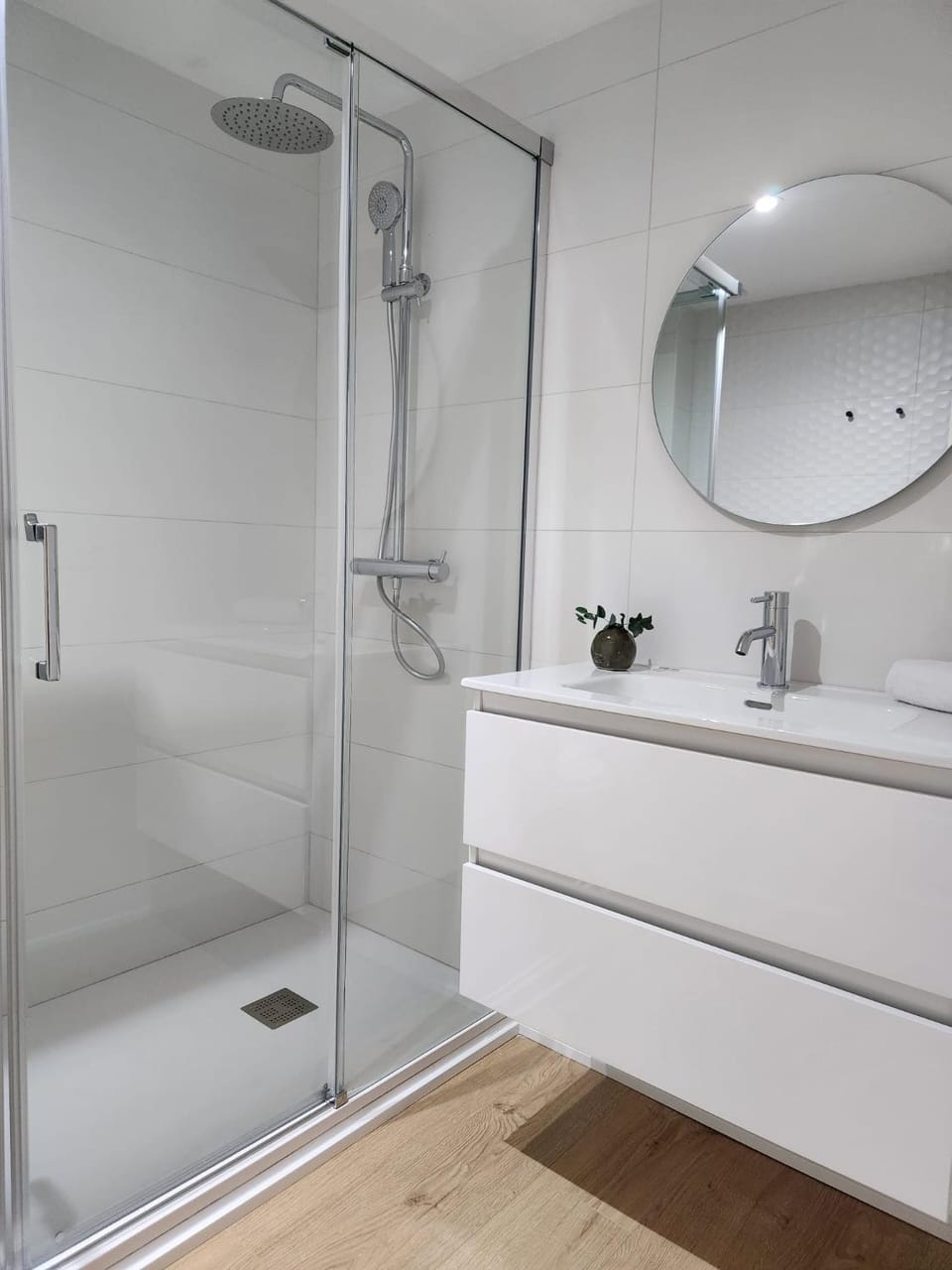 Shower, Bathroom
