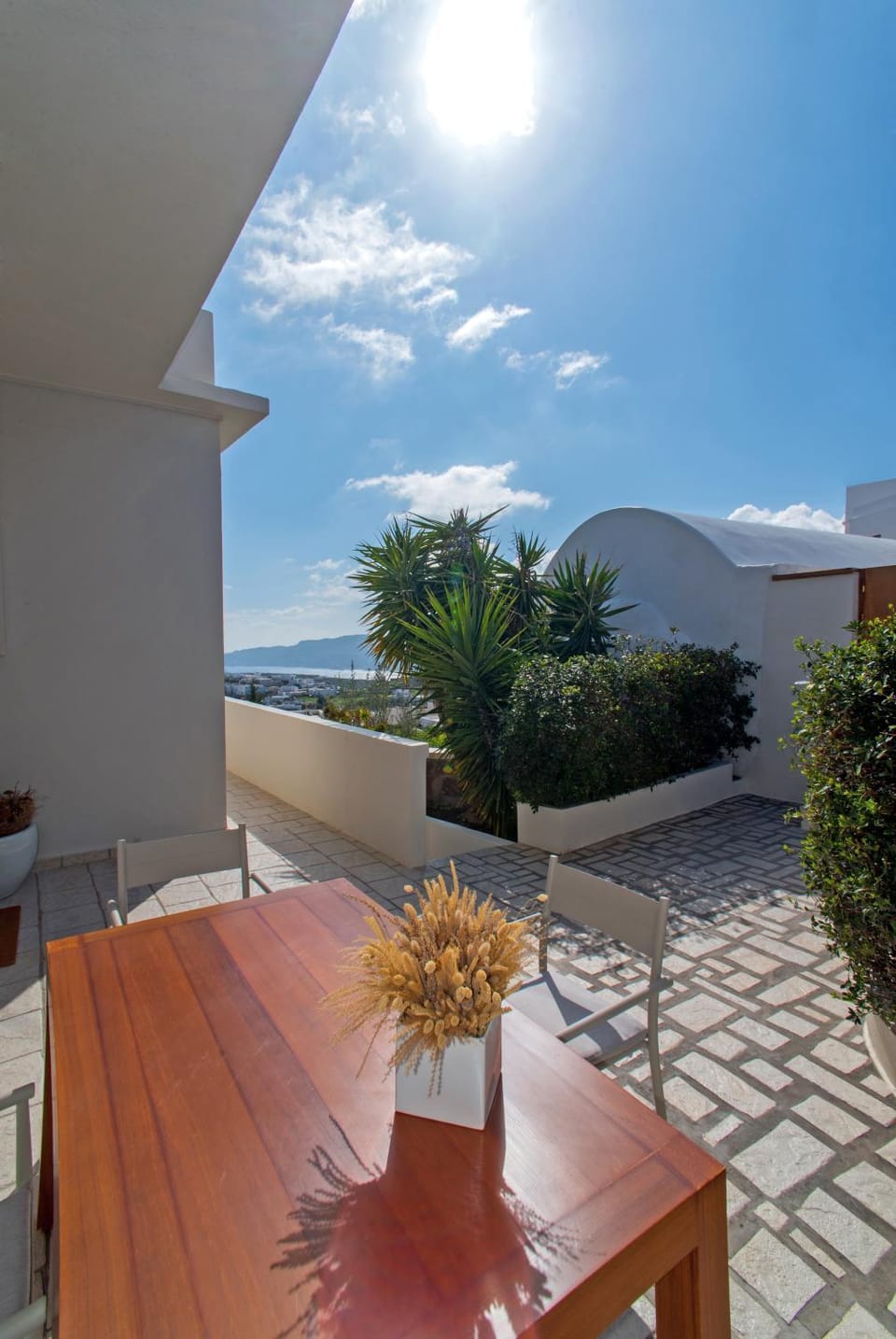Garden, Balcony/Terrace