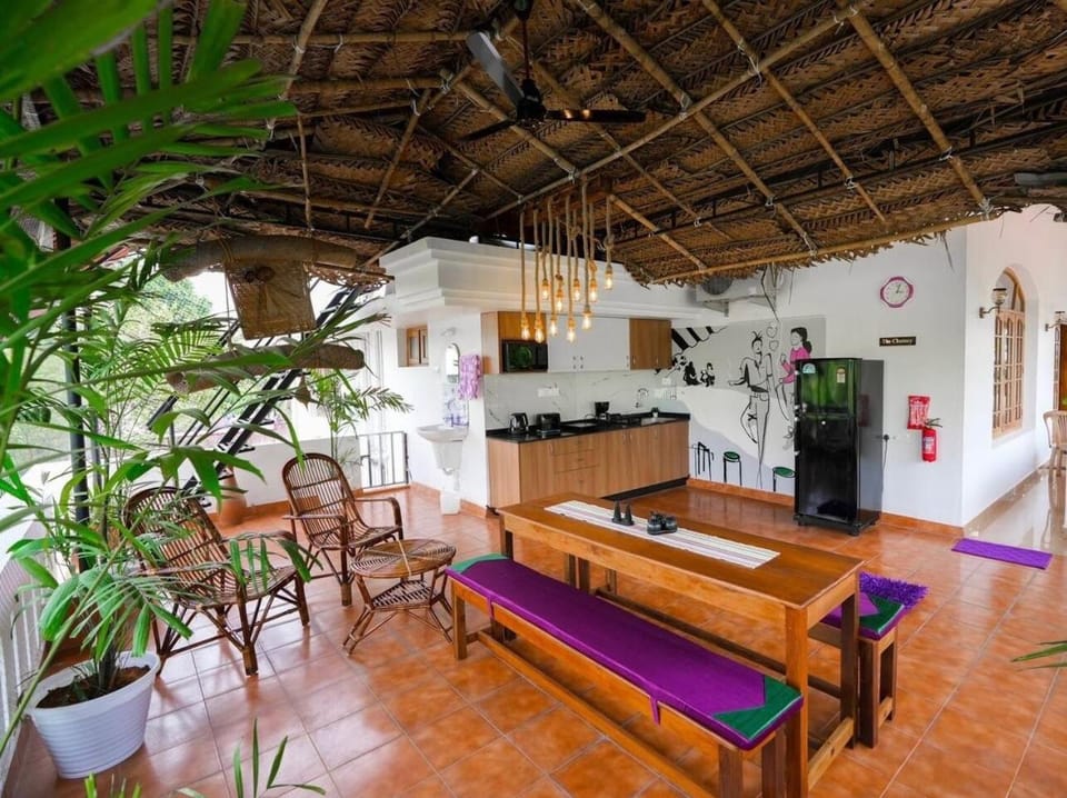 Parudeesa - Luxurious Palace look with pool-Near CBD - Kerala - India with Breakfast Vacation rental in Kerala