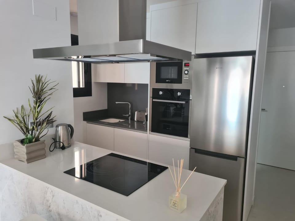 Prestige Palm Apartment - Torrevieja Apartment in Torrevieja