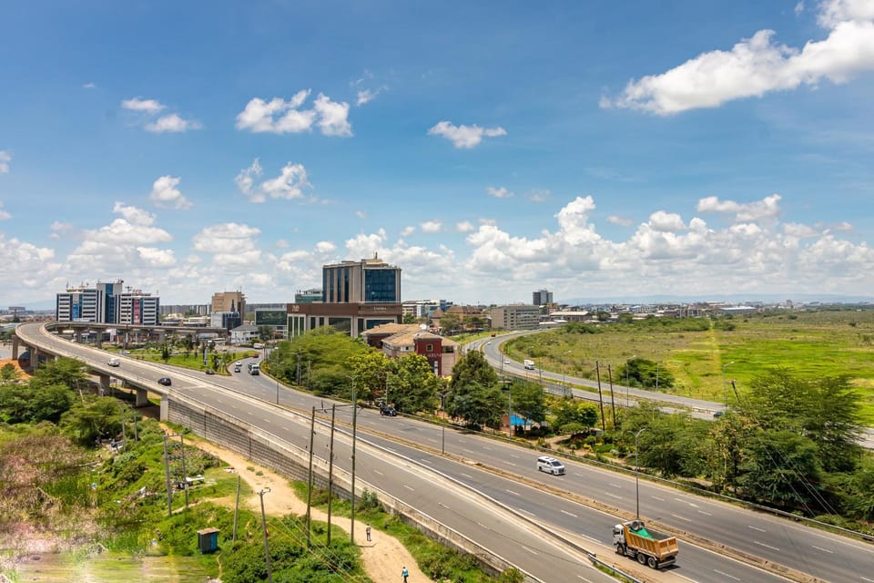 Day, Neighbourhood, Natural landscape, Bird's eye view, View (from property/room), City view, Location