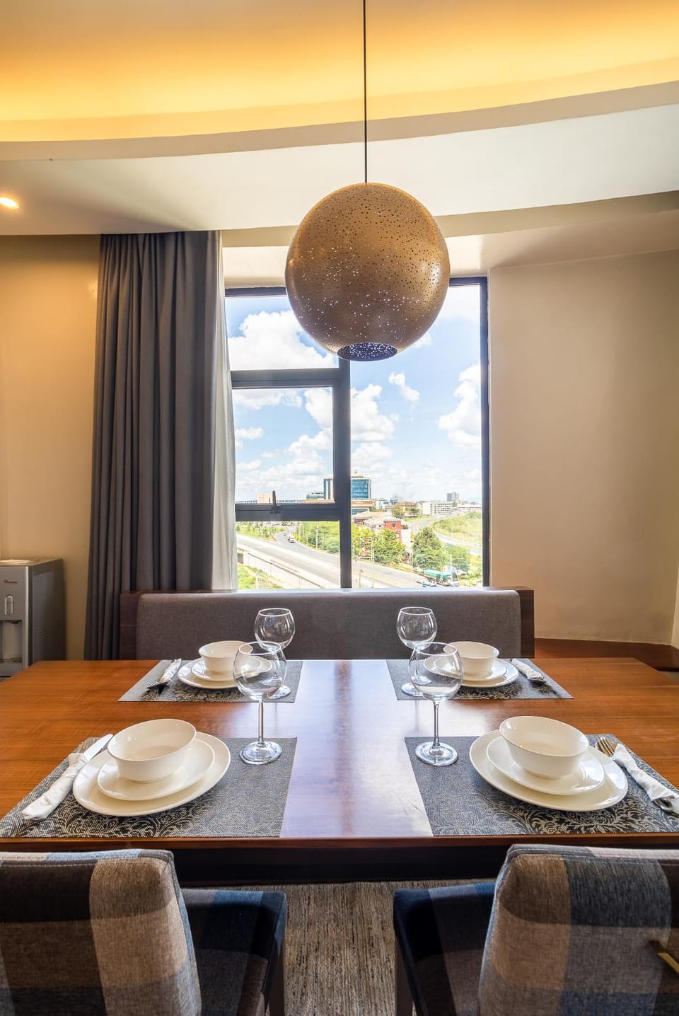 Natural landscape, View (from property/room), Seating area, Dining area, City view