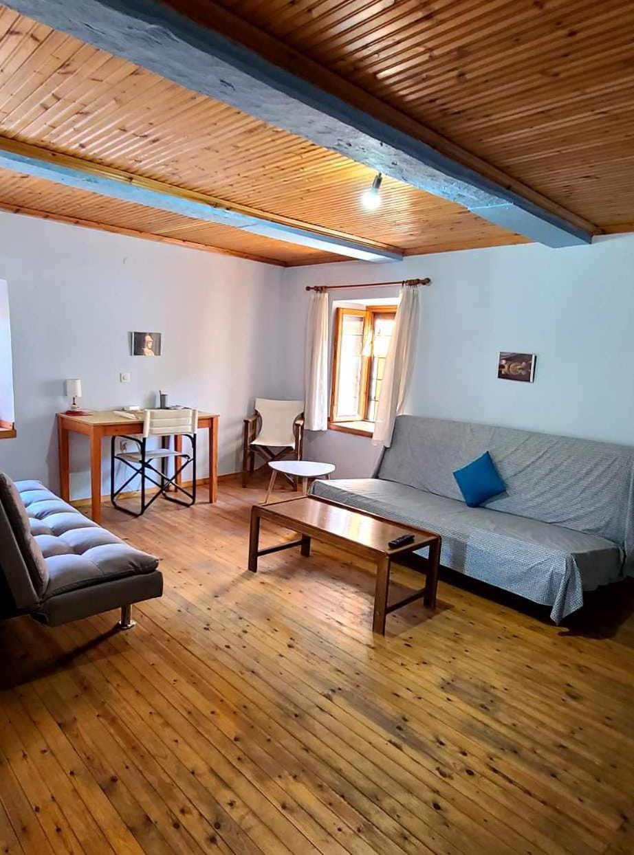 Small House - Panagia Village Villa in Thasos