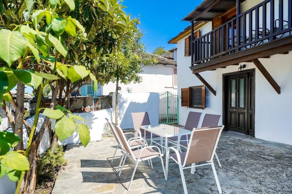 Small House - Panagia Village Villa in Thasos
