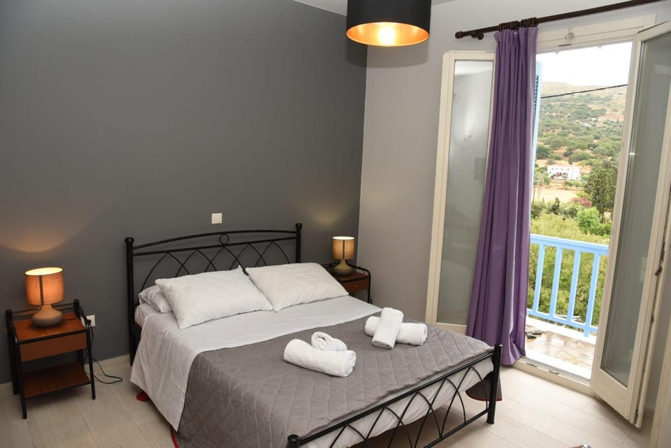 Bed, Balcony/Terrace