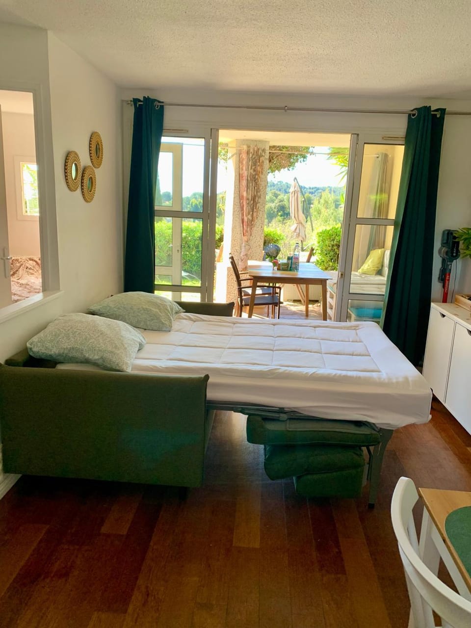 Patio, Bed, Balcony/Terrace, Living room, Seating area