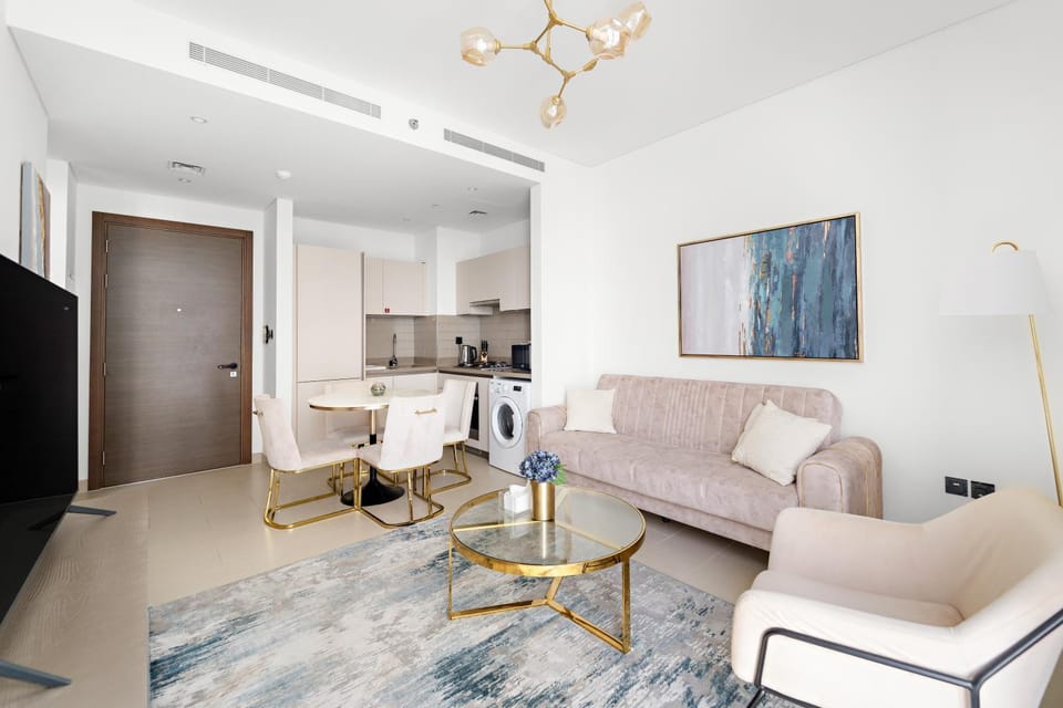 TV and multimedia, Living room, Dining area