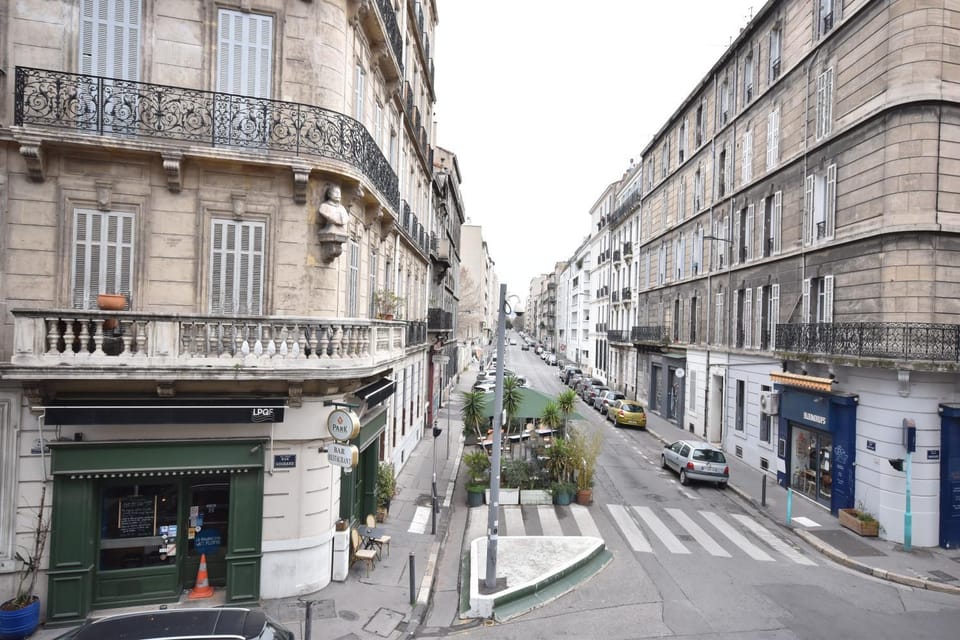 Day, Street view, Location