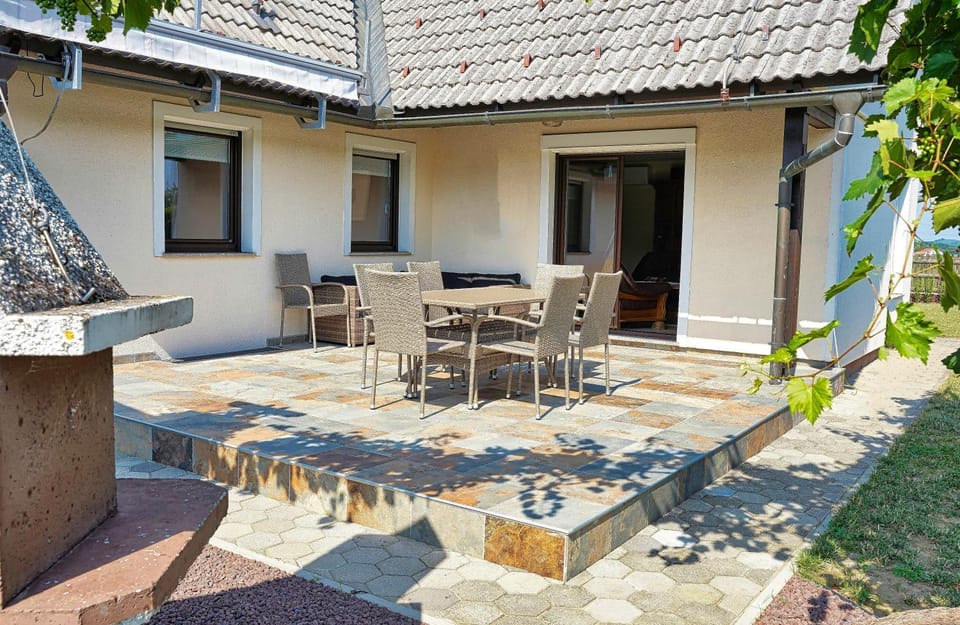 Patio, Day, Balcony/Terrace