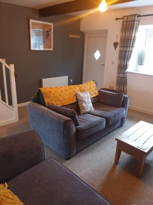Bumblebee Cottage nestled in stunning countryside. House in Pendle District