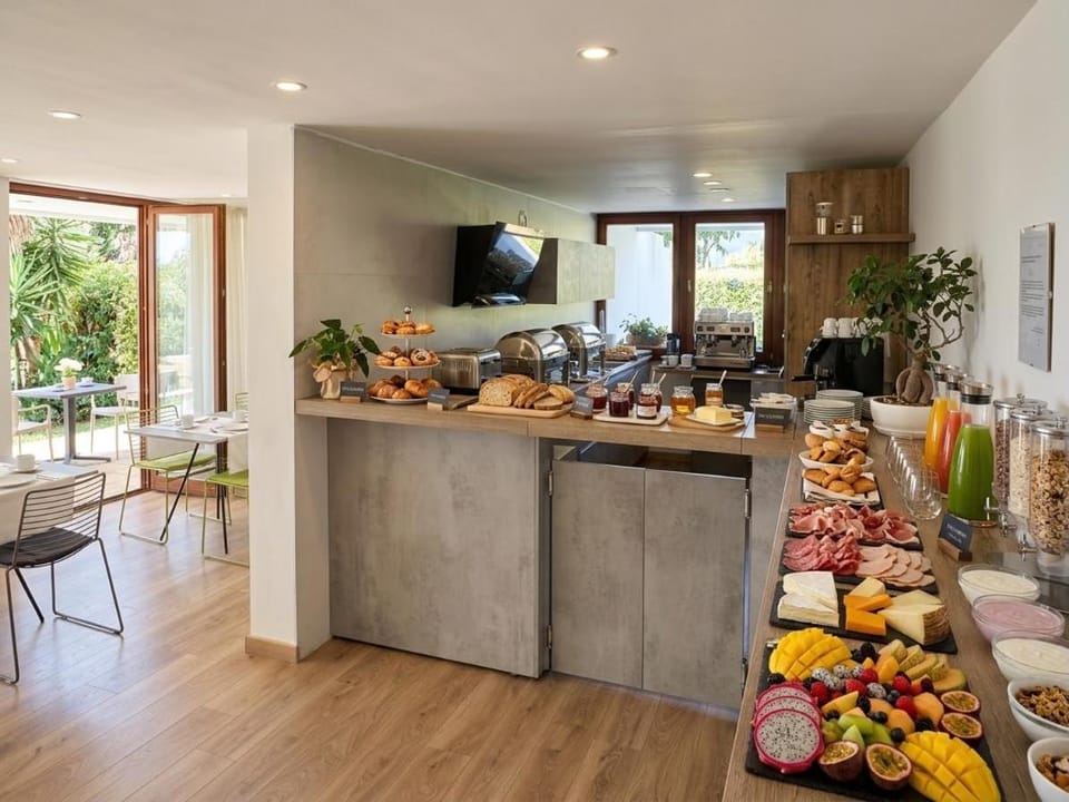Food and drinks, Food, Breakfast