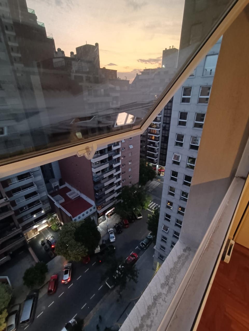 Neighbourhood, View (from property/room)