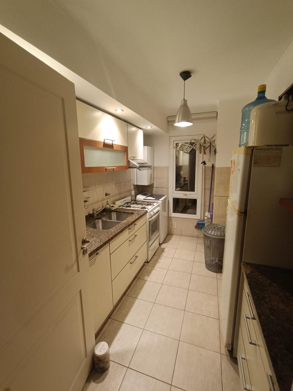 Kitchen or kitchenette, pet friendly